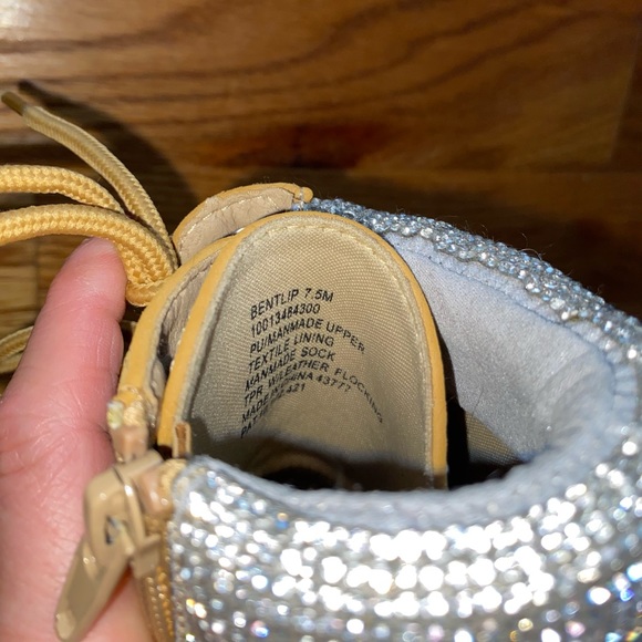 Tan Combat boots with 3 inch heel, 7.5 shoe size, in perfect condition. - Picture 3 of 10